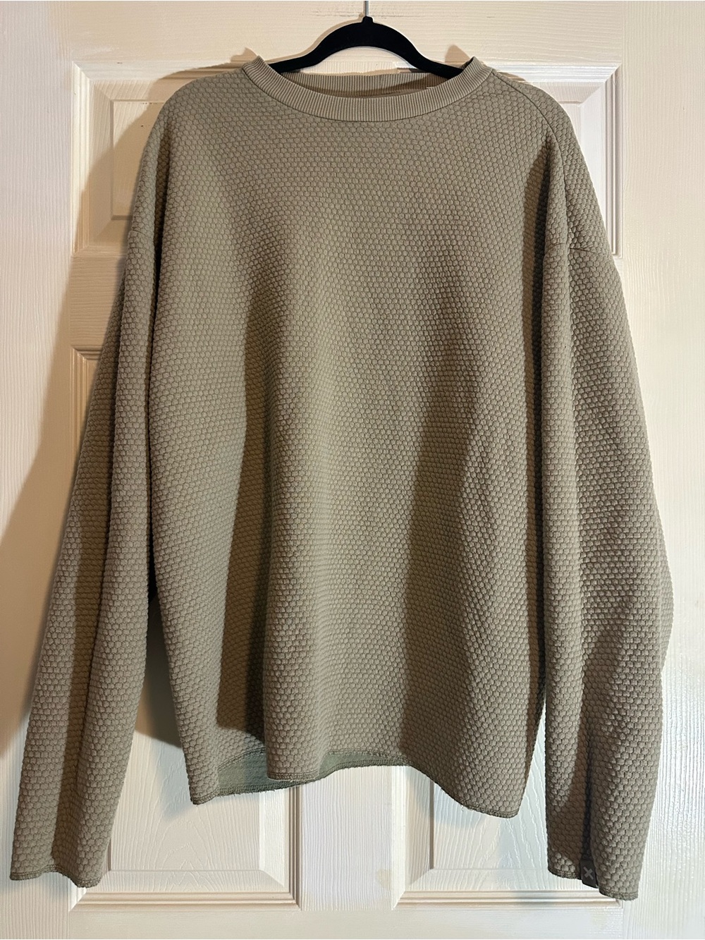Men's Crewneck Textured Sweater in Sage Green